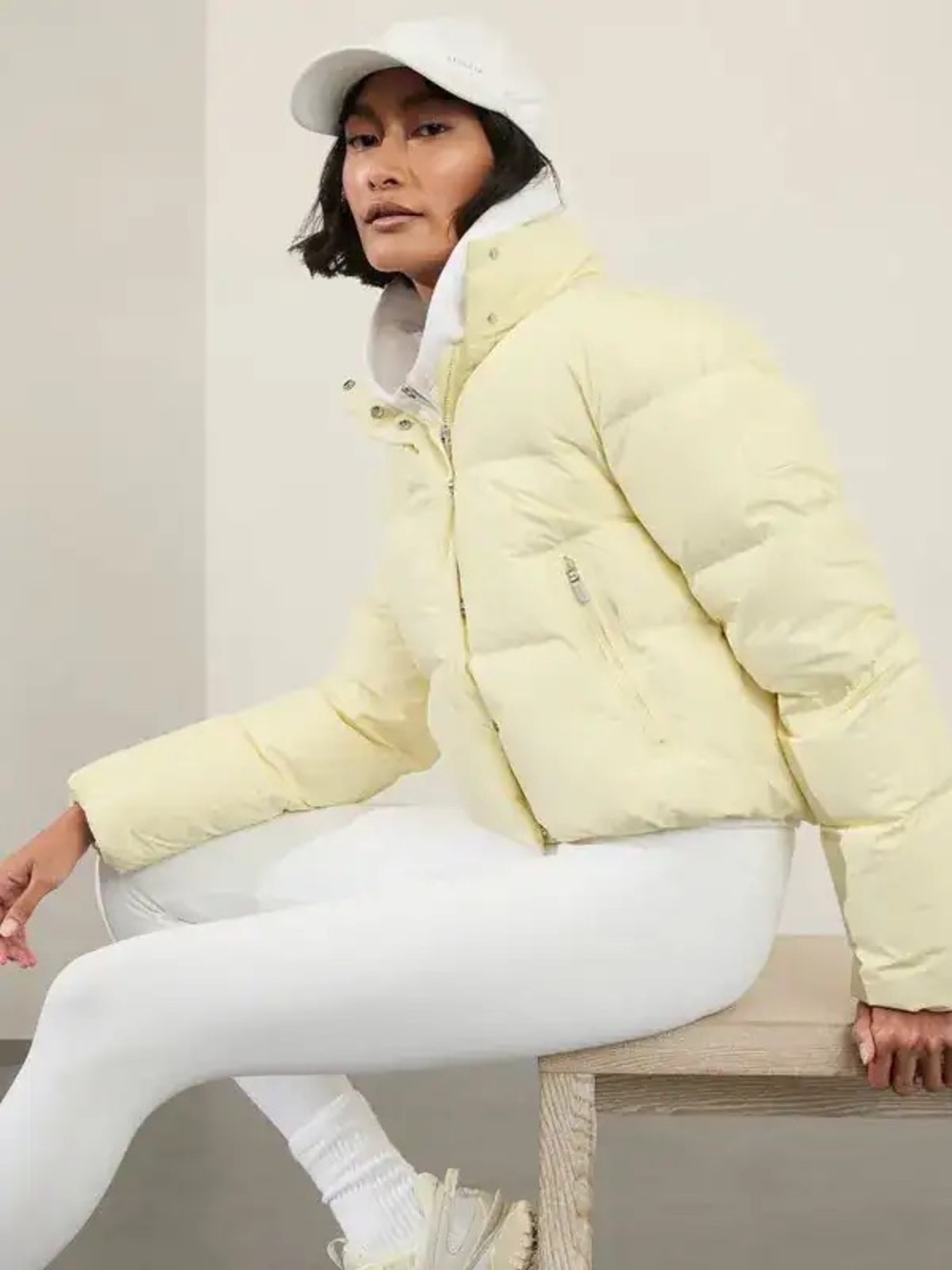 Athleta Glow Yellow Summit Cropped Puffer Women's Size Large